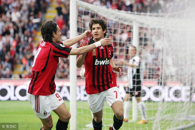  多特蒙德冬窗豪购，亿元攻击手压哨加盟  